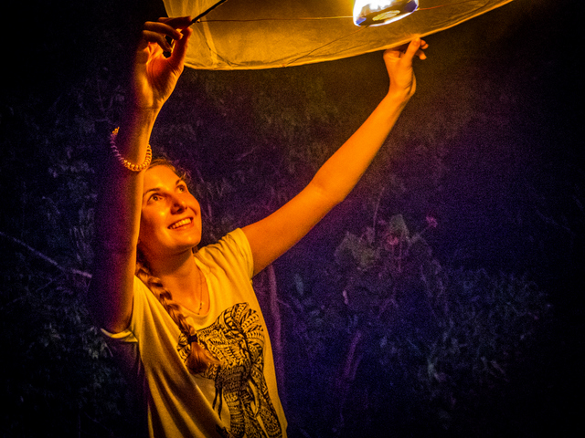 The khum loy lanterns are released, carrying our prayers into the night sky