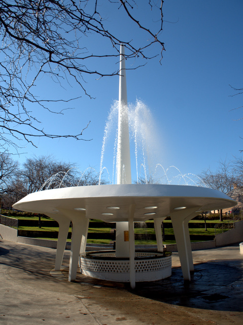 The fountain at Hobart's Railway Roundabout is the major gateway from the city to the Queens Domain