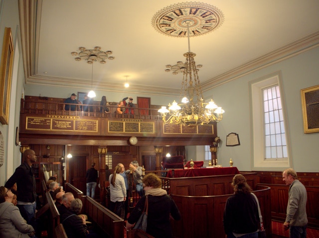 The mezzanine level at the Hobart synagogue may have accommodated convicts