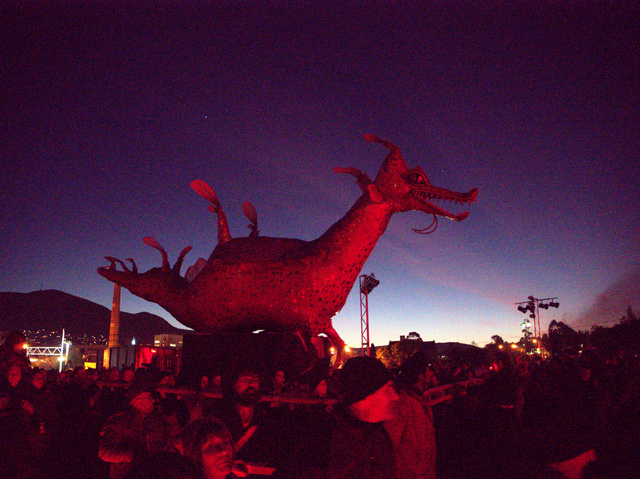 The sea dragon arrives at Dark Park