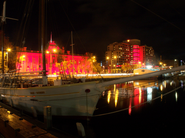 Tall ship the May Queen on Constitution Dock