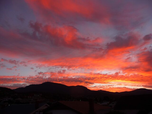 Sunset over kunanyi - Mount Wellington, 20 March 2014